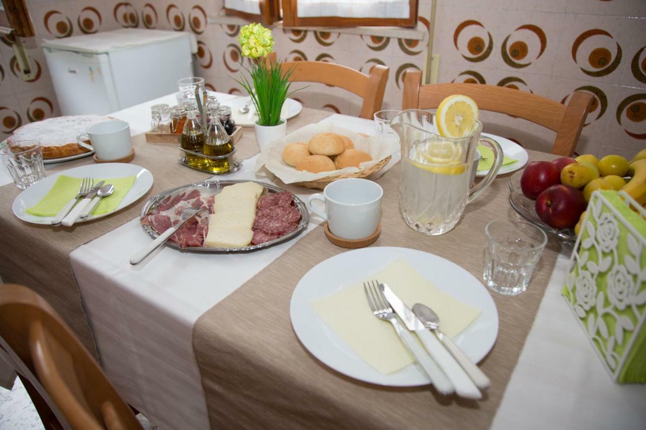 산토메로 Il Gruccione B&B 외부 사진