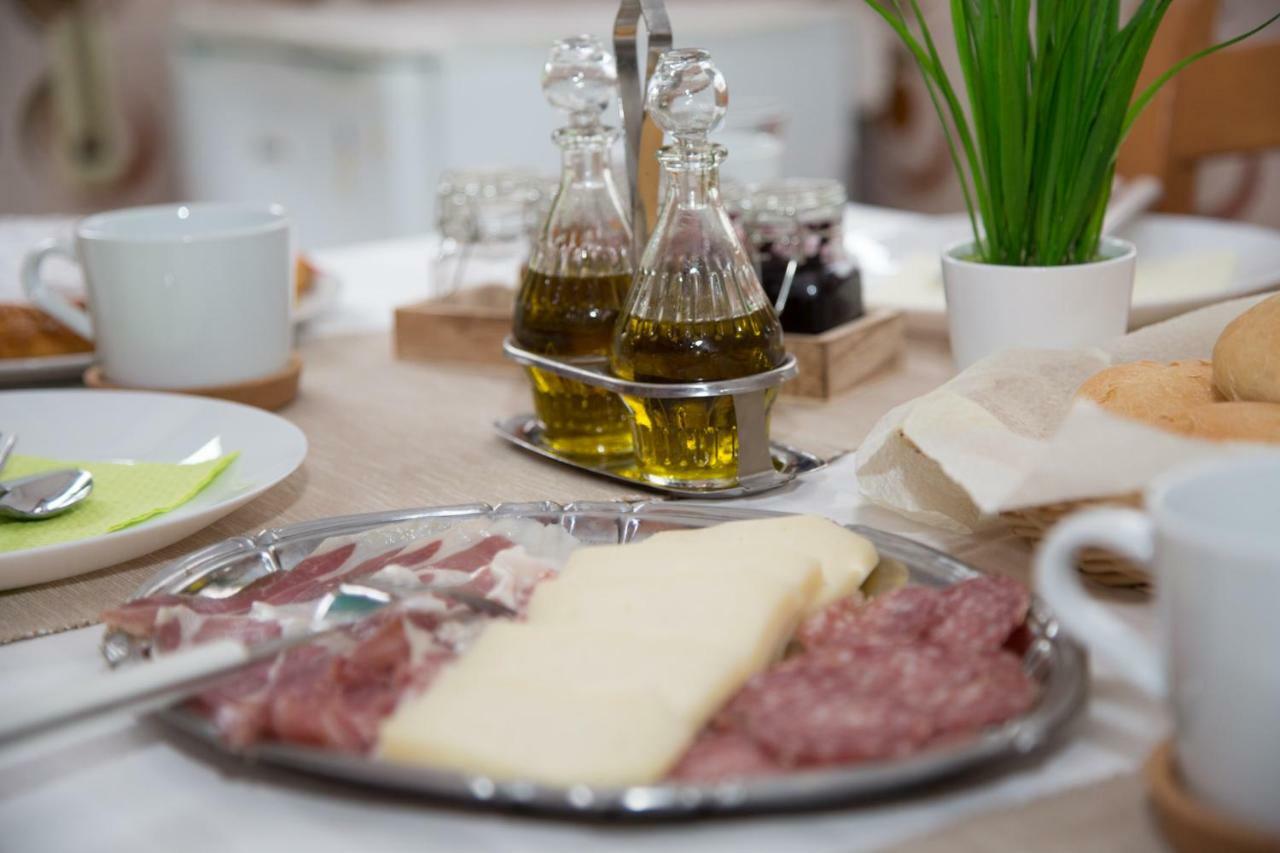 산토메로 Il Gruccione B&B 외부 사진